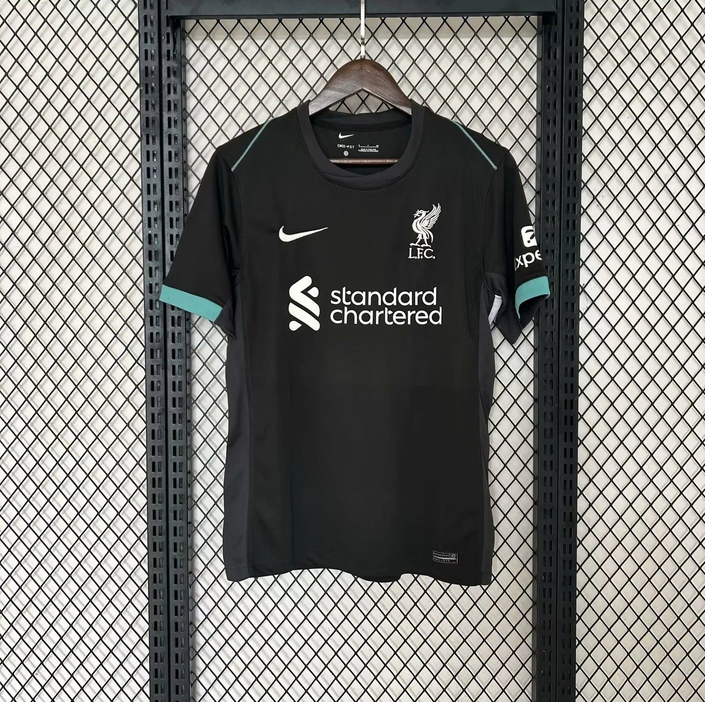 LIVERPOOL 2024/25 TSHIRT AWAY