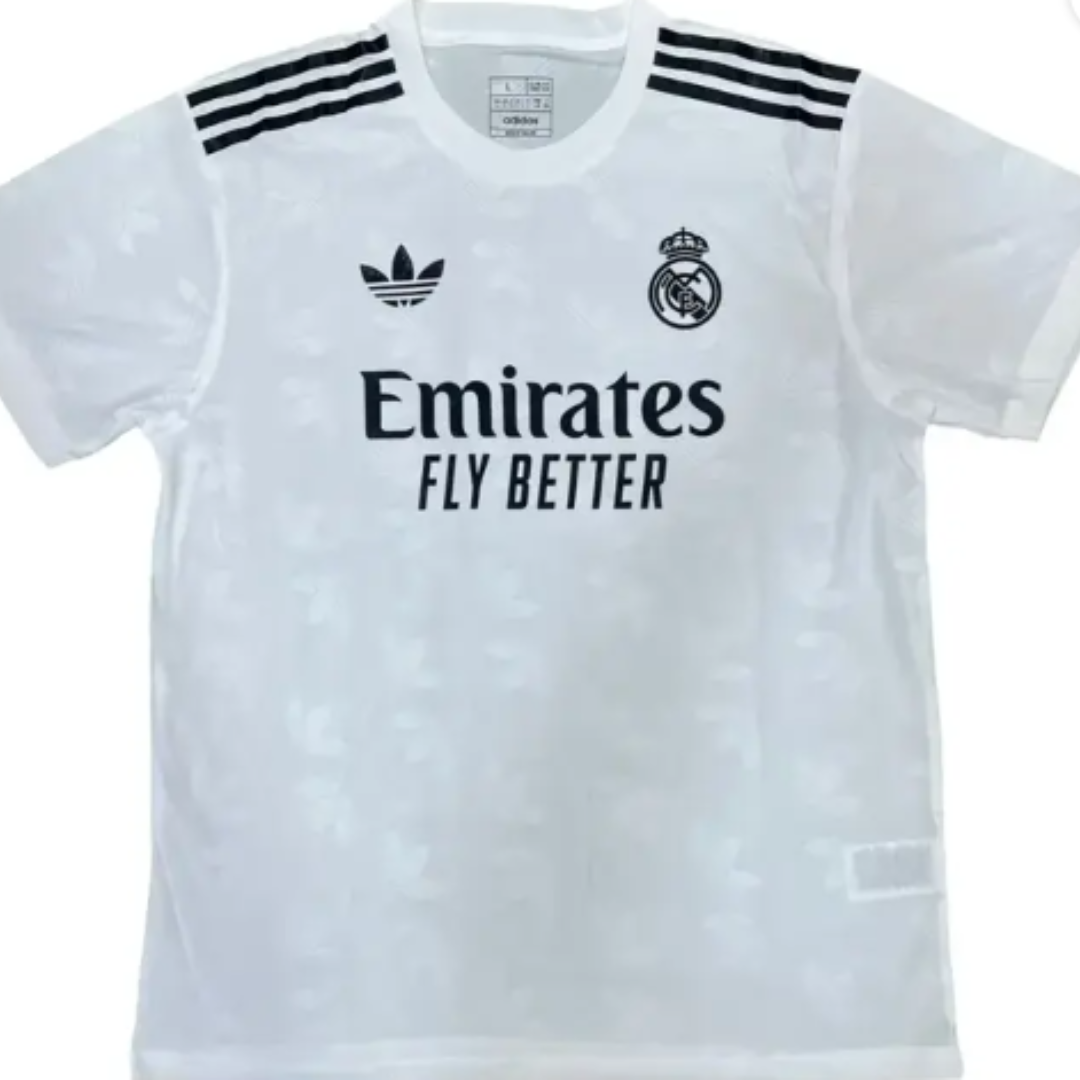 Real Madrid  Official t-shirt ESPECIAL EDITION