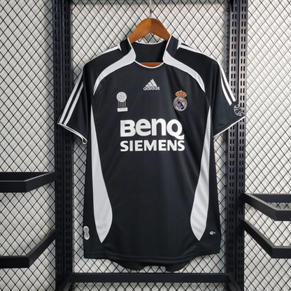 REAL MADRID 2009/10 TSHIRT HOME RETRO