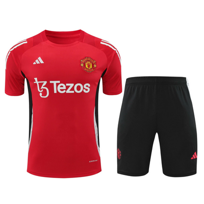 Conjunto de entrenamiento del Manchester United 2024/25