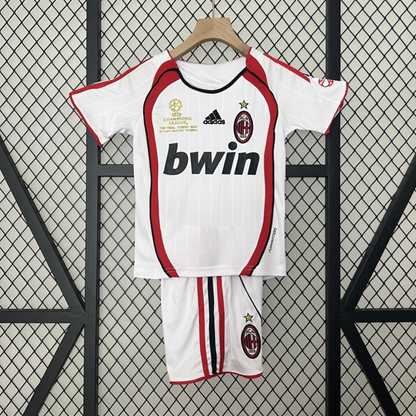 KIDS KIT MILAN 2006/07