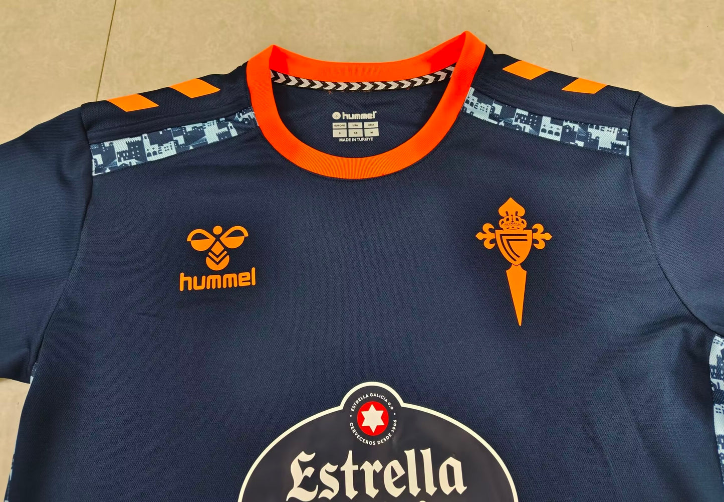 Celta official t-shirt away